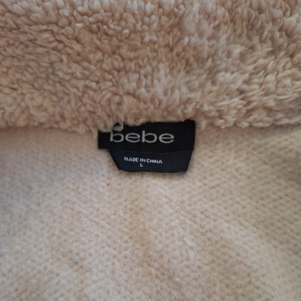 Bebe Rose Sherpa Trucker Jacket LG NWT - Picture 4 of 6